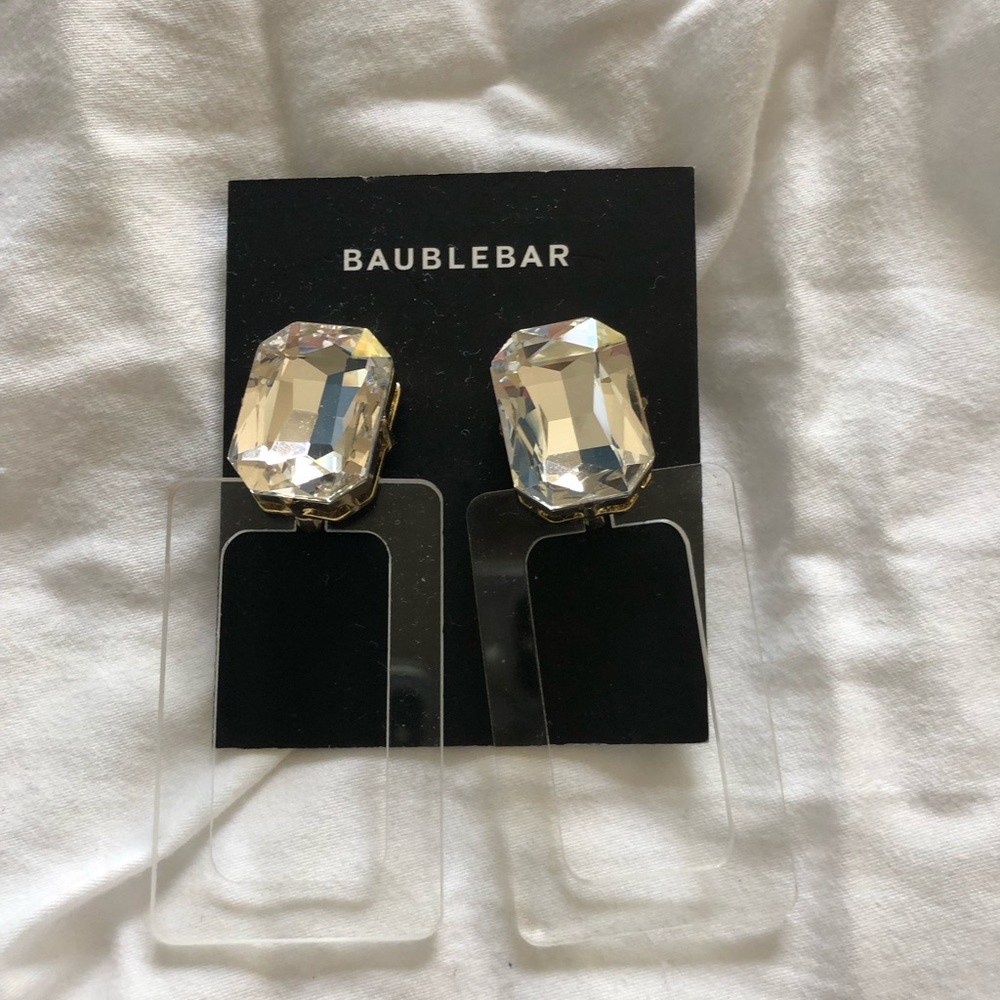 NWT BaubleBar Luza Lucite Drop Earrings